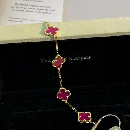[Love's Uplift]CLOVER 5 MOTIFS PINK ENAMEL BRACELET