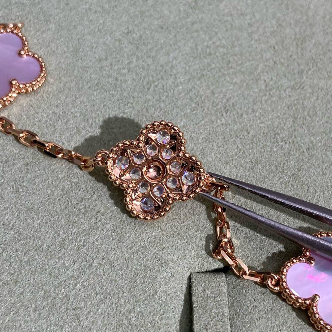 [Love's Uplift]CLOVER 10 MOTIFS DIAMOND PINK MOP NECKLACE