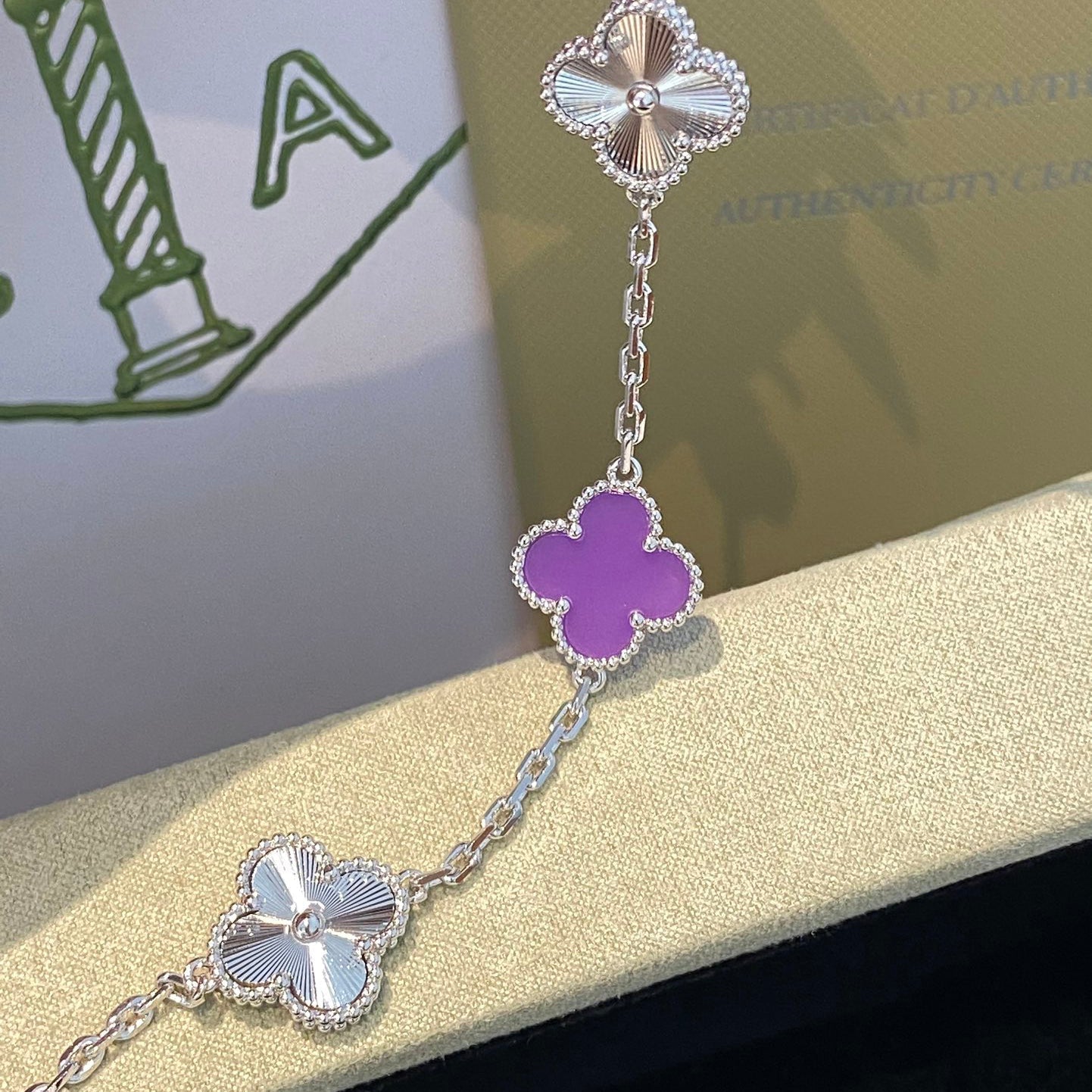 [Love's Uplift]CLOVER  5 MOTIFS  PURPLE VIOLET BRACELET SILVER
