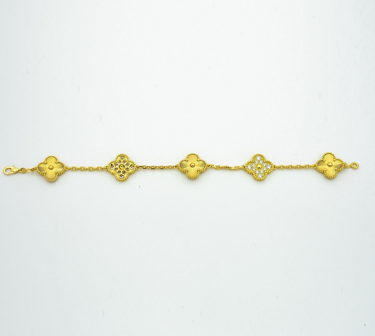 [Love's Uplift] CLASH & Clover Laser 5-Motif & LOVE Brushed Bracelet Stack Set
