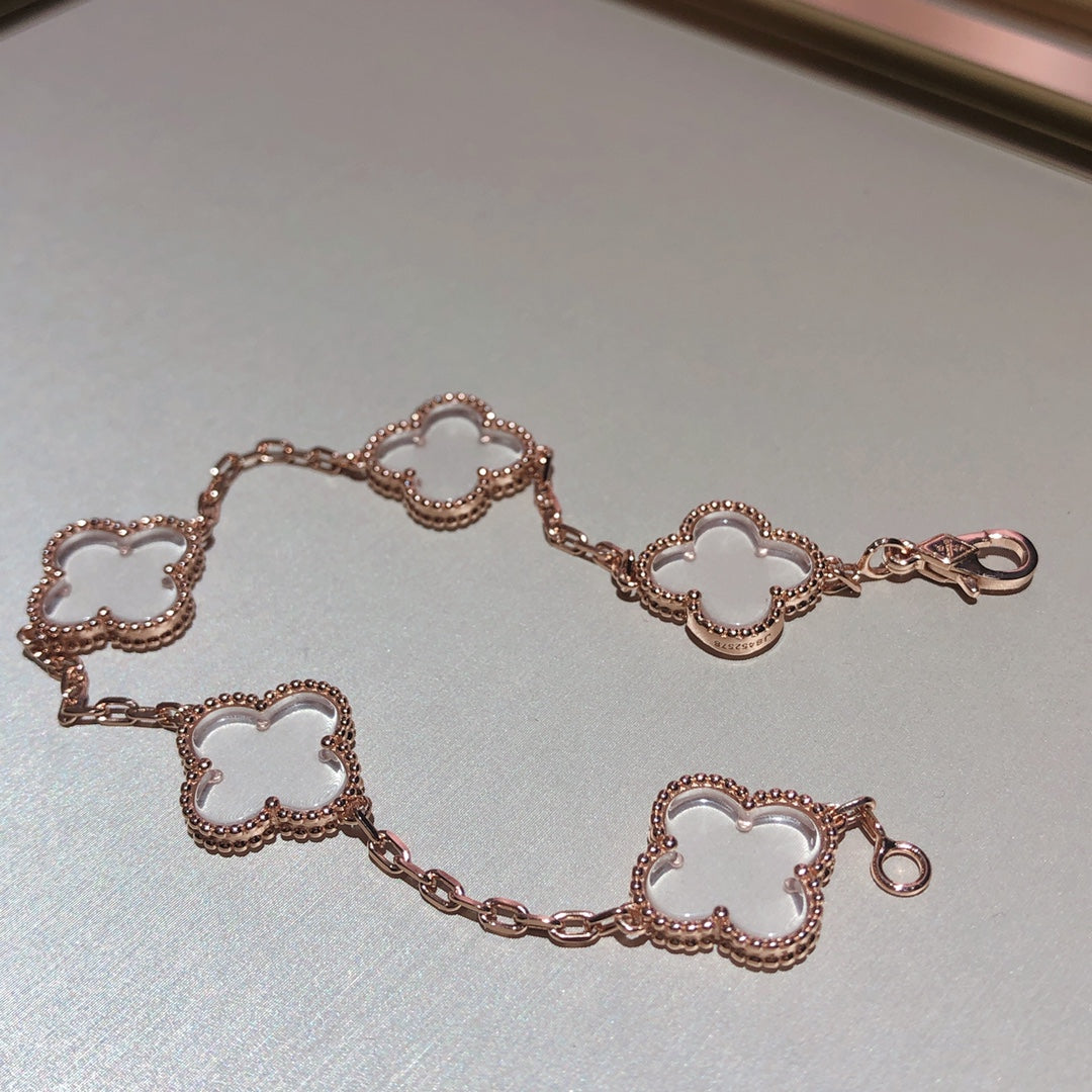 [Love's Uplift]CLOVER 5 MOTIF ROCK CRYSTAL PINK GOLD BRACELET