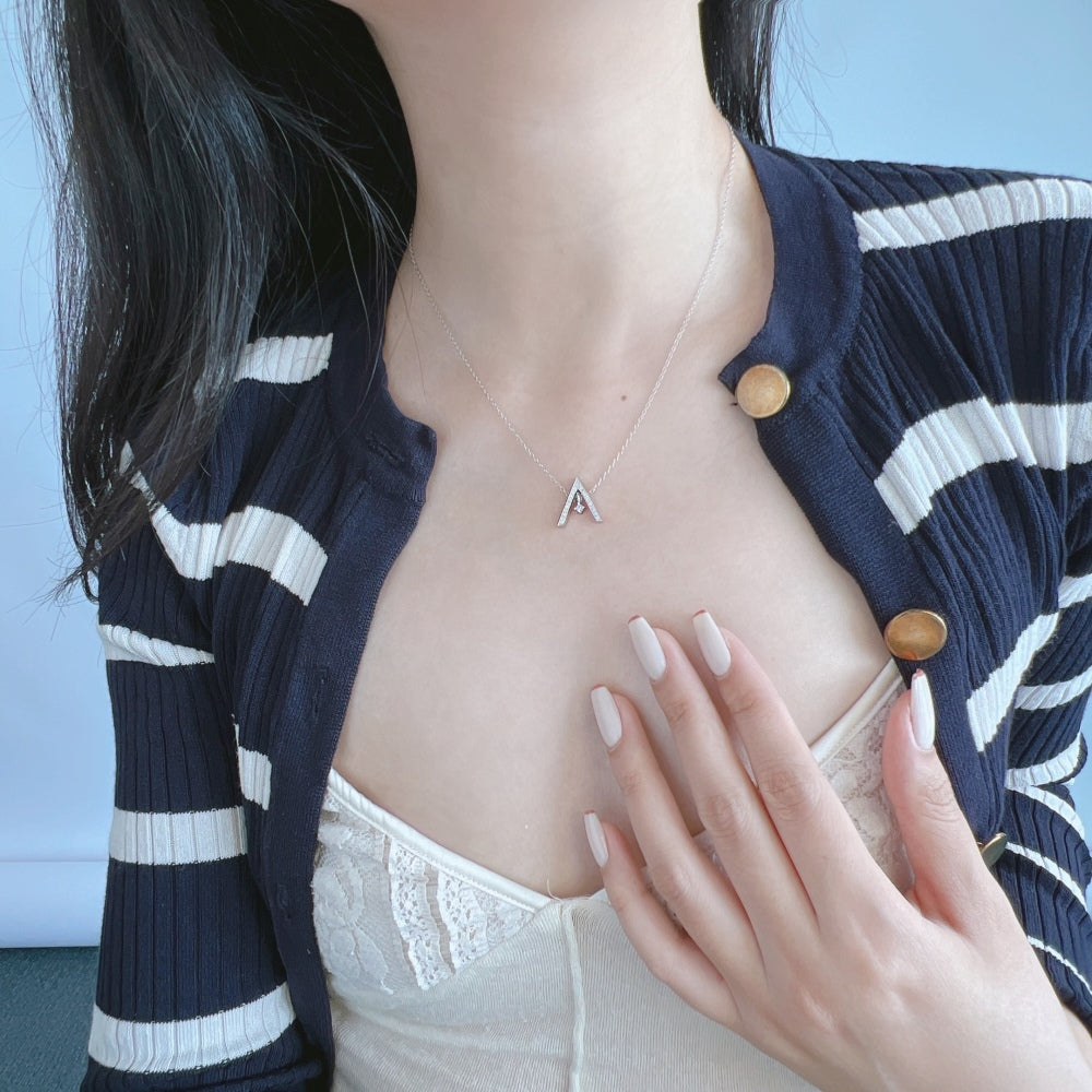 [Love's Uplift]Sparkling "A" Shape Necklace