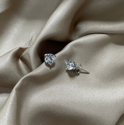 [Love's Uplift]Dainty Round Shape Earrings