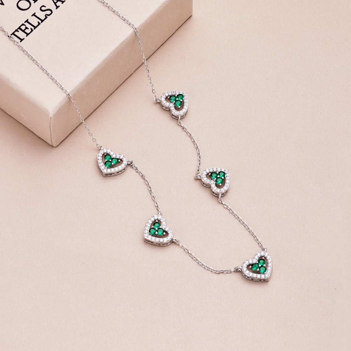 [Love's Uplift]Sparkling Five Heart Necklace