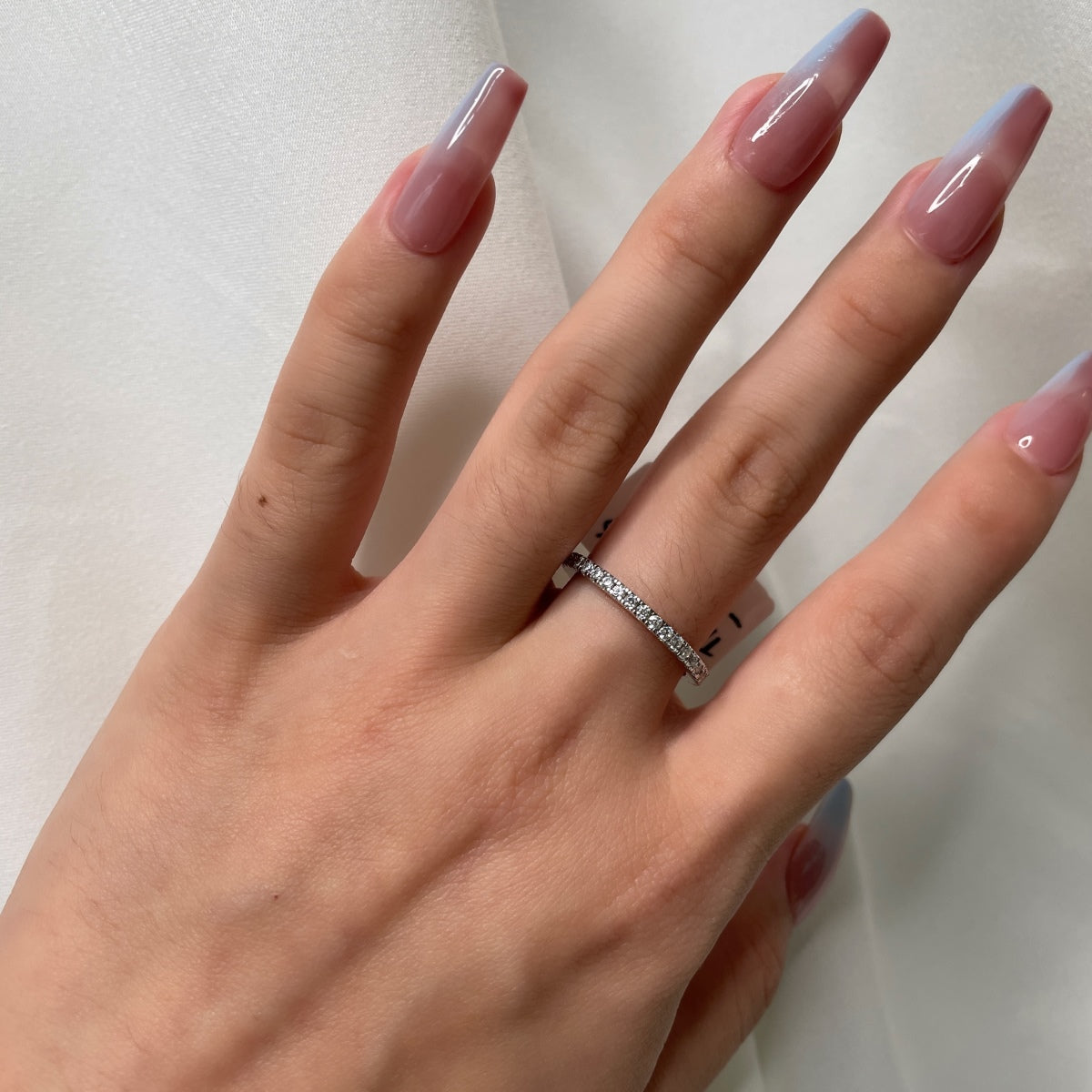 [Love's Uplift]Delicate Sparkling Round Cut Daily Ring