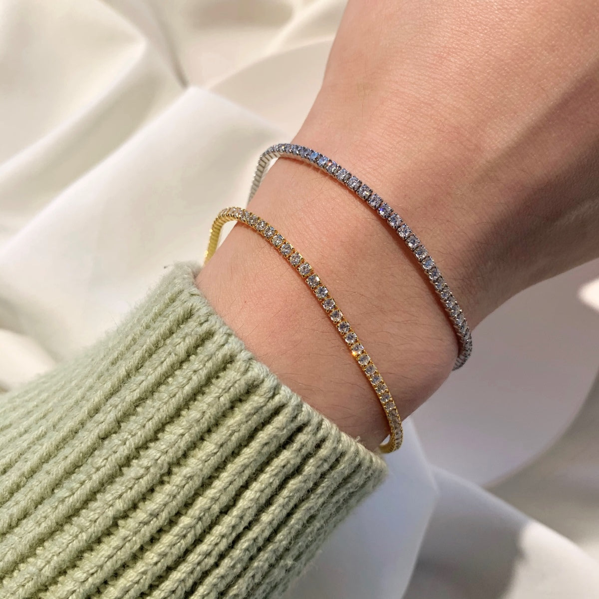 [Love's Uplift]Radiant Shinning Princess Cut Tennis Bracelet