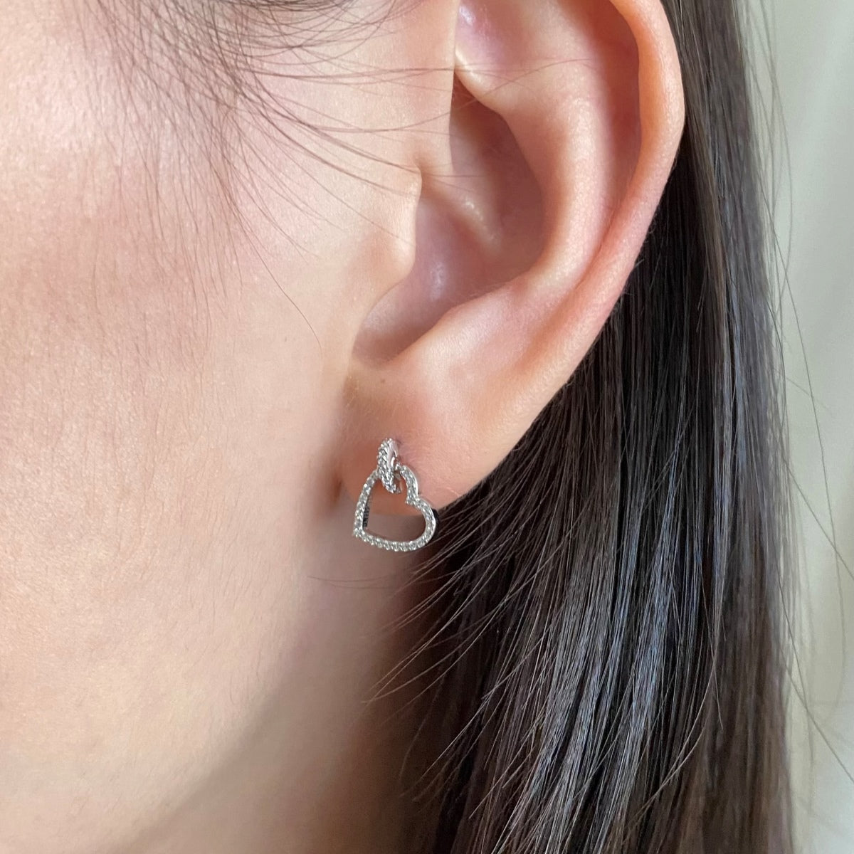 [Love's Uplift]Dainty Heart Shape Earrings