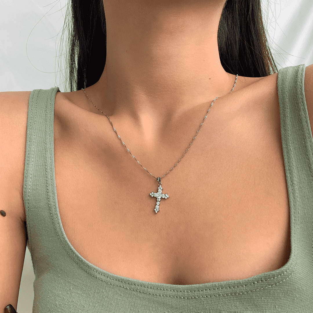 [Love's Uplift]Delicate Cross Shape Necklace