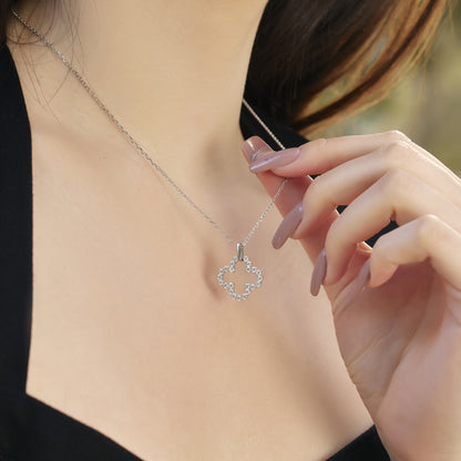 [Love's Uplift]Four-Leaf Clover Hollow Design Exquisite Necklace