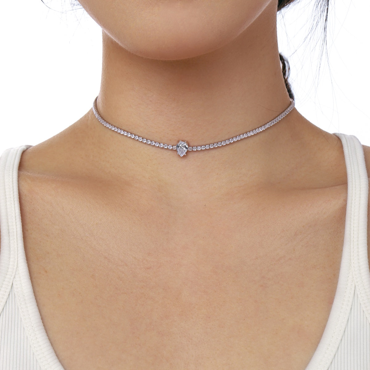 [Love's Uplift]1.0 carat Unique Pear Cut Tennis Necklace