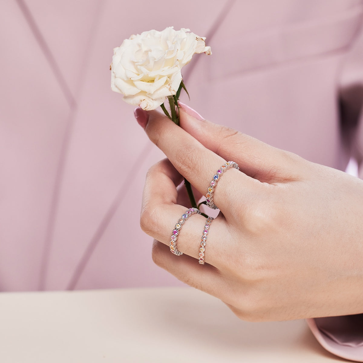 [Love's Uplift]Elegant Energetic Round Cut Daily Ring