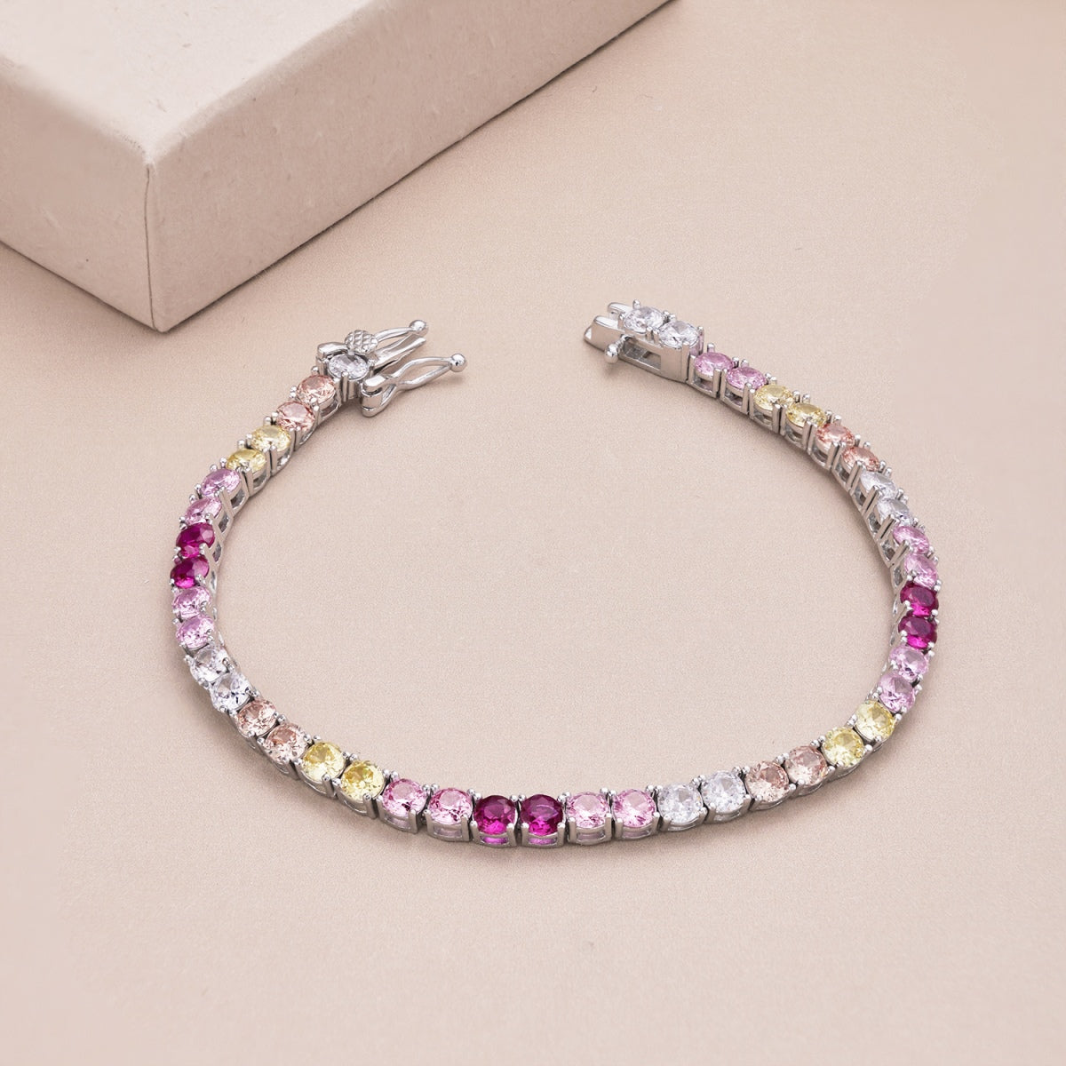 [Love's Uplift]Radiant Colorful Round Cut Tennis Bracelet