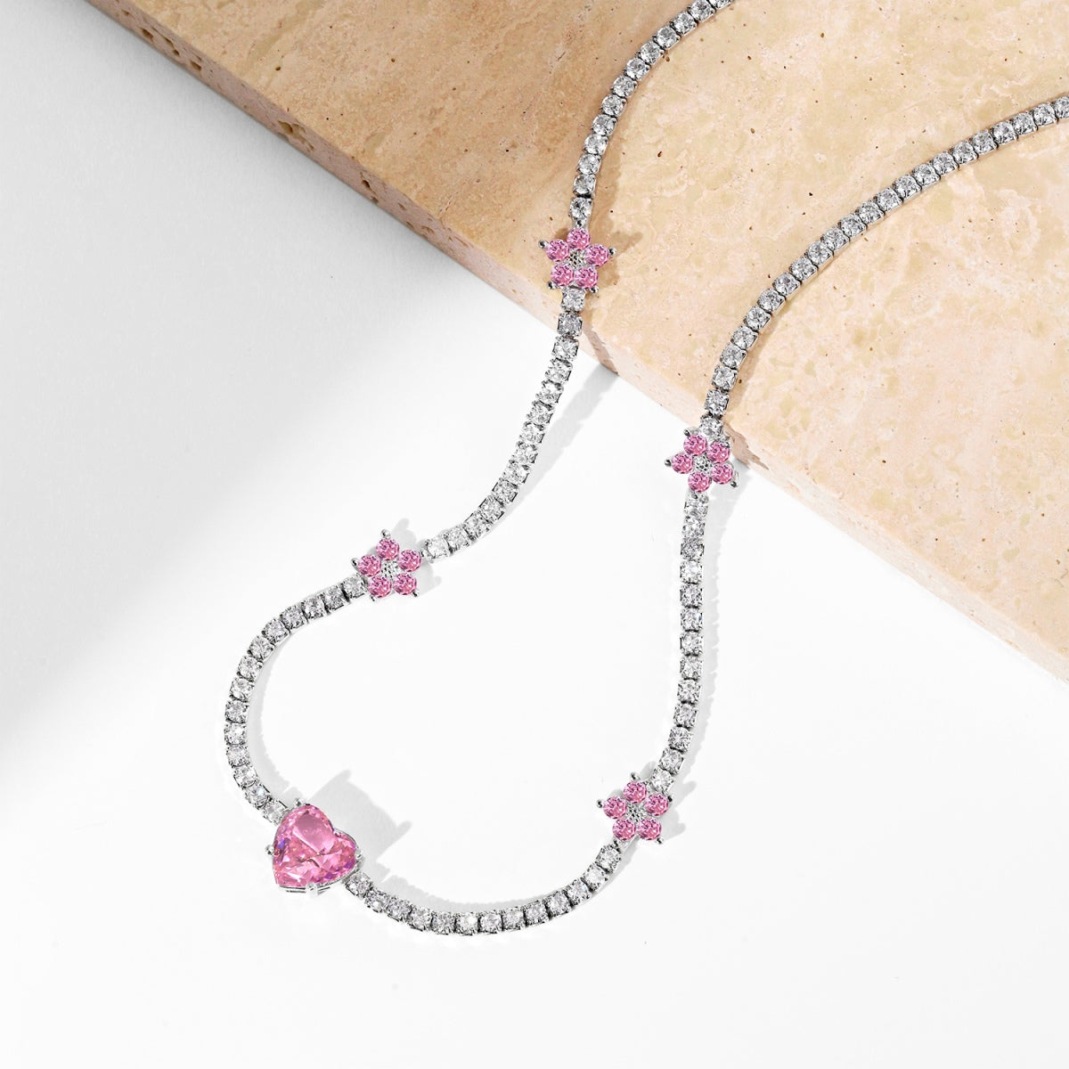 [Love's Uplift]Dazzling Pink Heart Flower Necklace