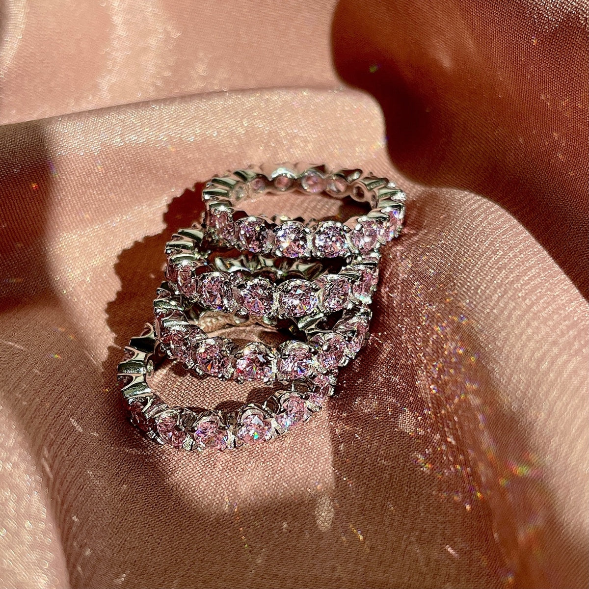 [Love's Uplift]Eternity Round Cut Tennis Ring