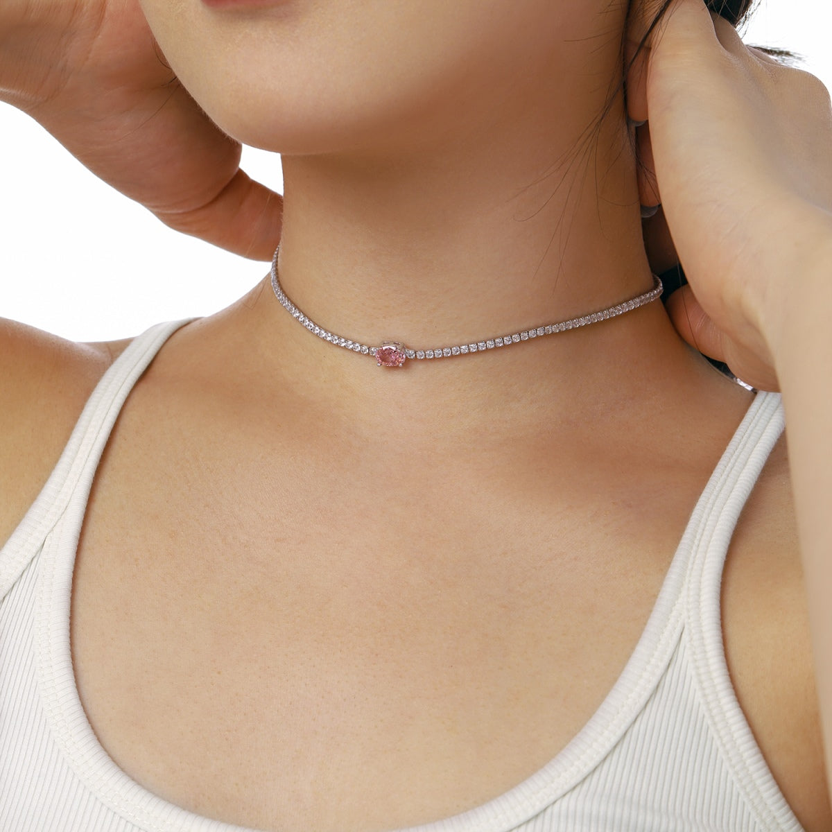[Love's Uplift]1.0 Carat Shining Oval Cut Necklace