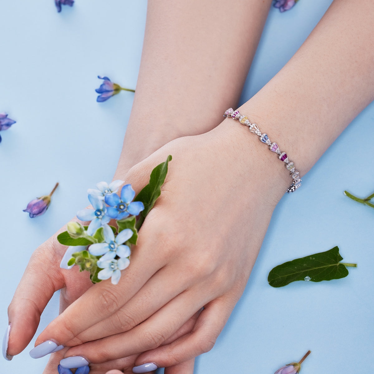 [Love's Uplift]Radiant Water Drop Shape Daily Bracelet