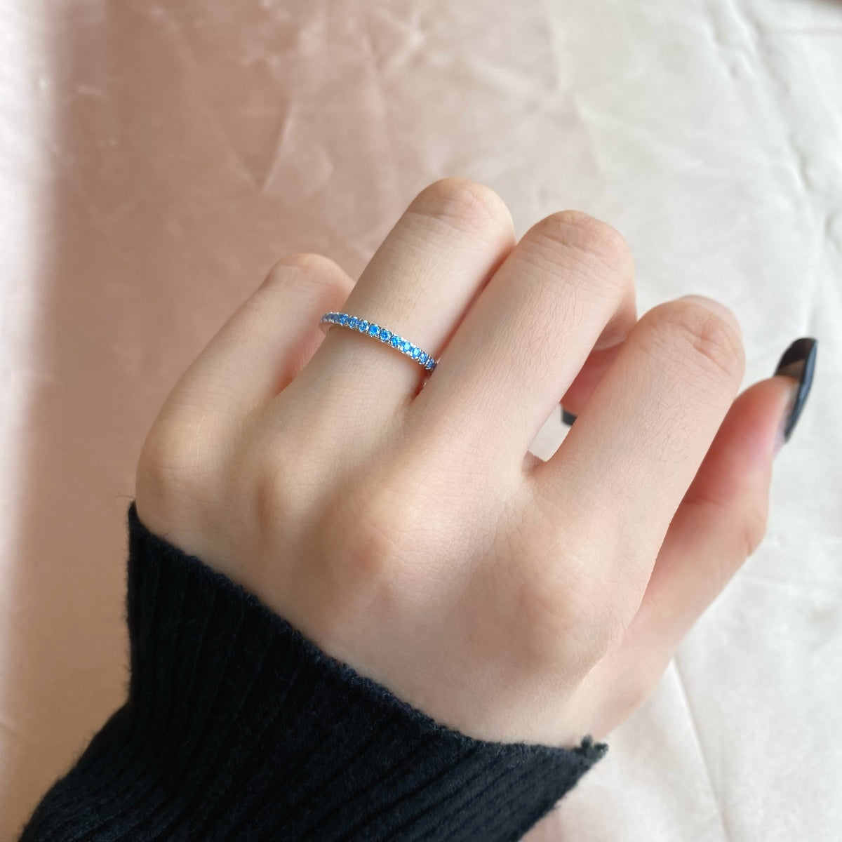 [Love's Uplift]Delicate Sparkling Round Cut Daily Ring
