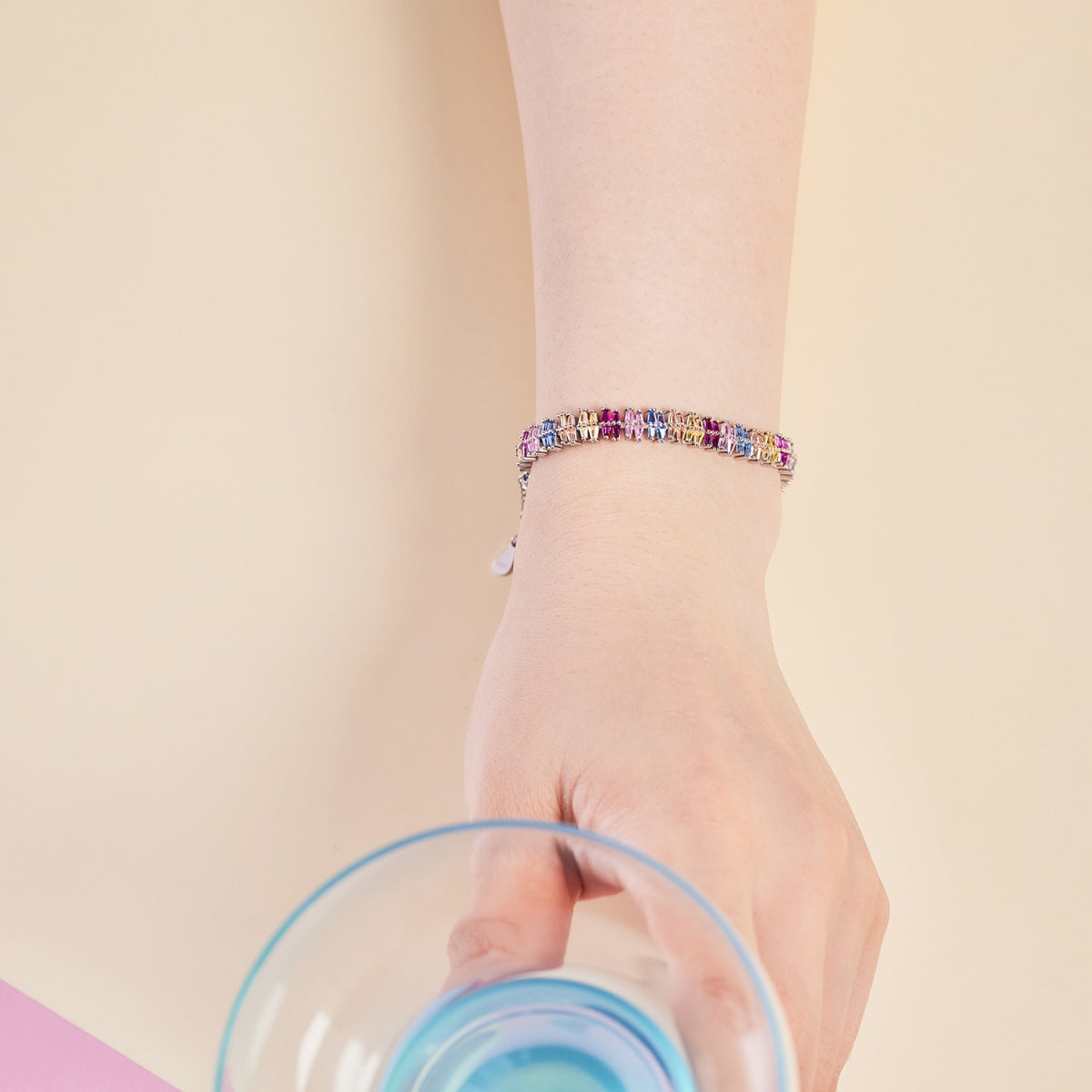 [Love's Uplift]Sparkling Exquisite Multi Cut Party Bracelet
