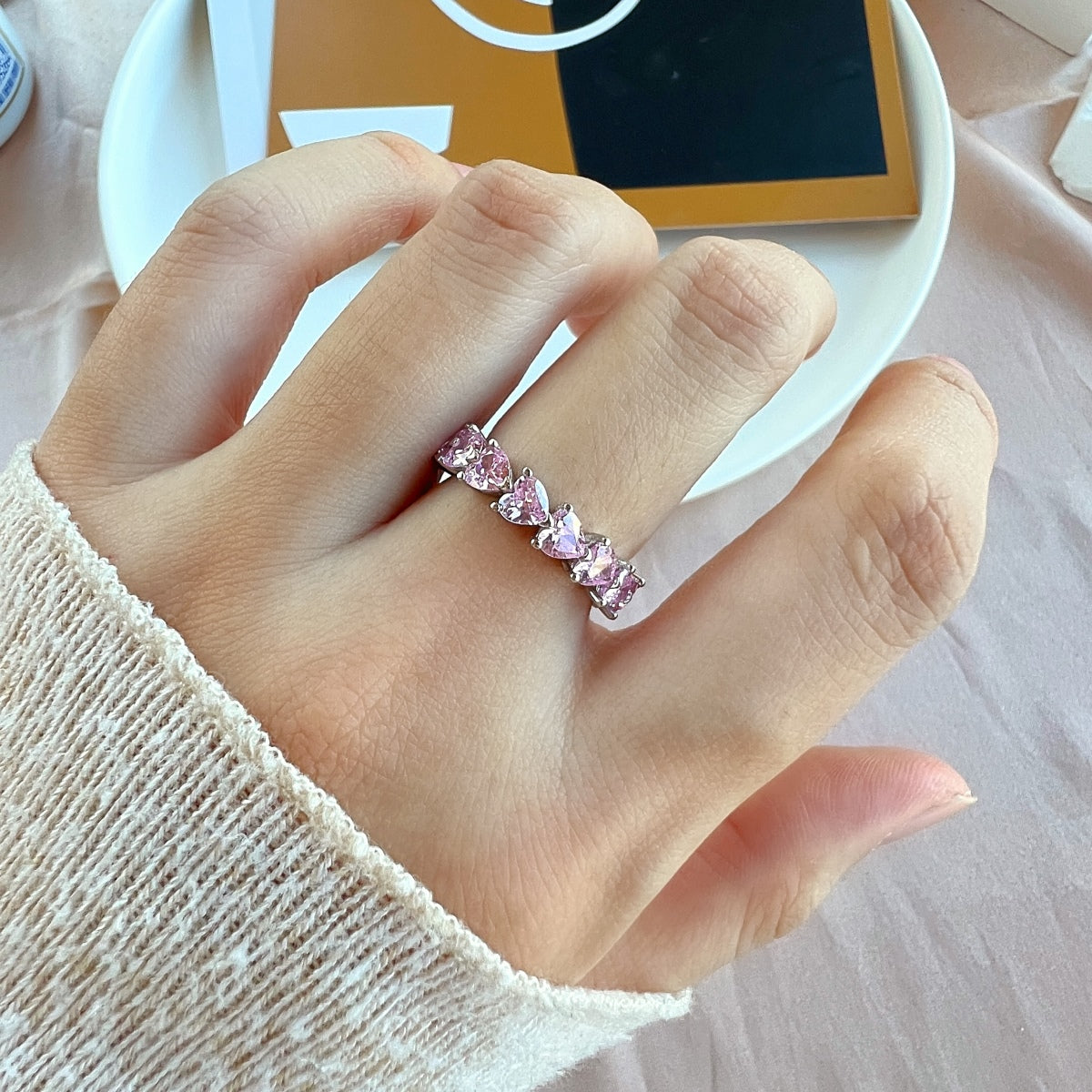[Love's Uplift]0.25 Carat Radiant Romance Heart Cut Lover Ring