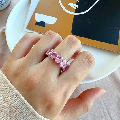 [Love's Uplift]Dainty Elongated Cushion Cut Tennis Ring