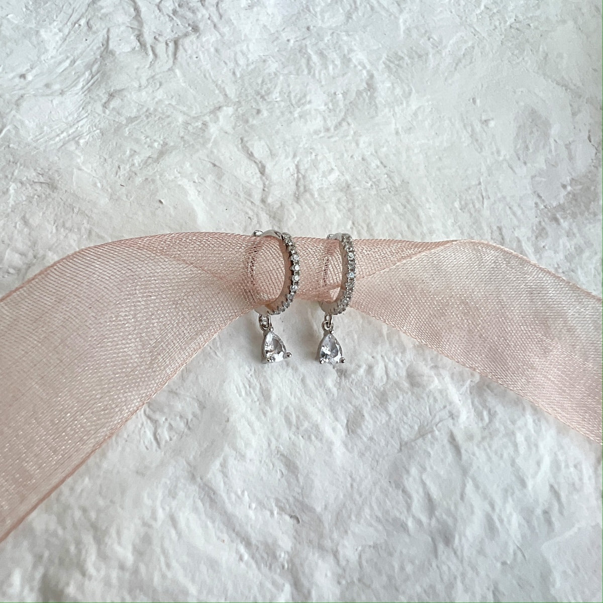 [Love's Uplift]Luxurious Geometric Drop Earrings