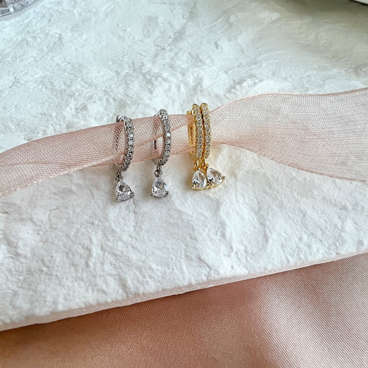 [Love's Uplift]Luxurious Geometric Drop Earrings