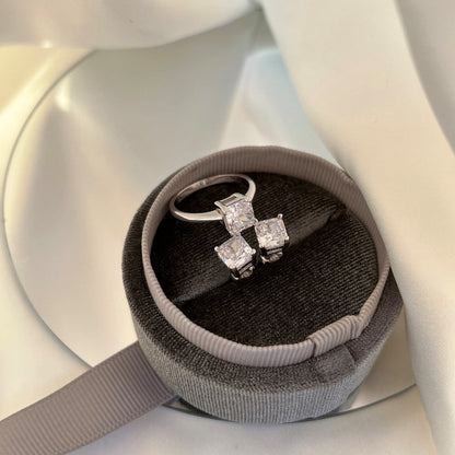 [Love's Uplift]1.0 Carat Radiant Princess Cut Wedding Earrings