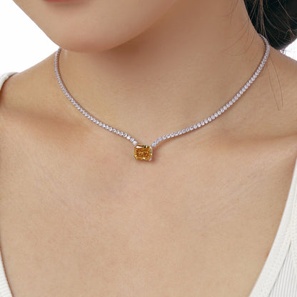 [Love's Uplift]4.0 Carat Elegant Radiant Cut Necklace