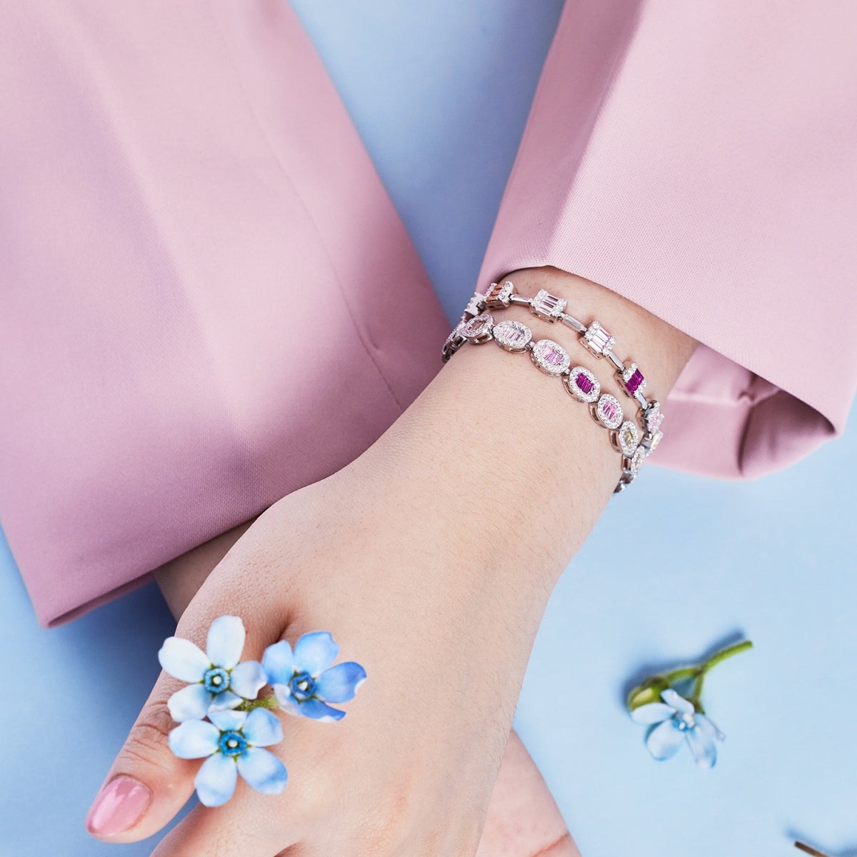 [Love's Uplift]Exquisite Ornate Emerald Cut Daily Bracelet
