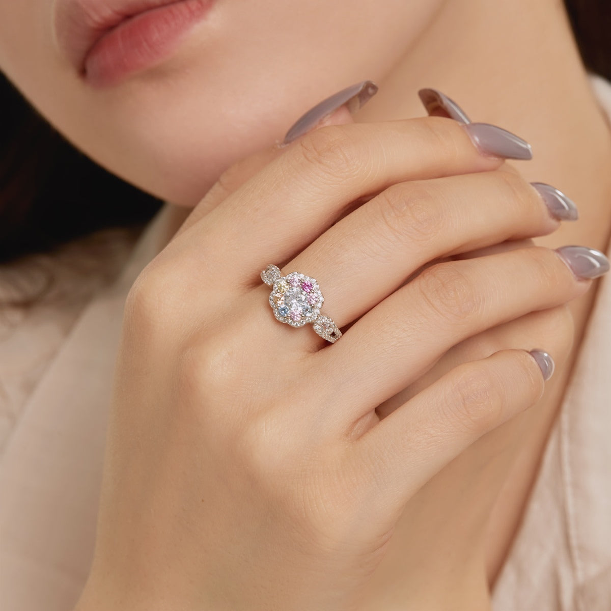[Love's Uplift]Delicate Colorful Round Cut Flower Shape Wedding Ring