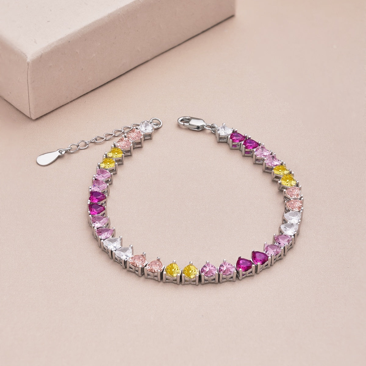 [Love's Uplift]Luxurious Colorful Romantic Heart Shape Lover Bracelet
