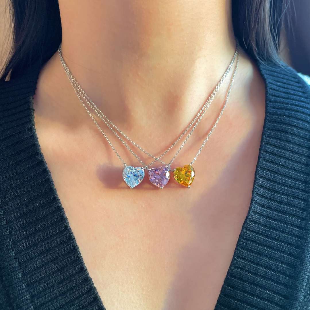 [Love's Uplift]6.0 carat Radiant Heart Shape Necklace