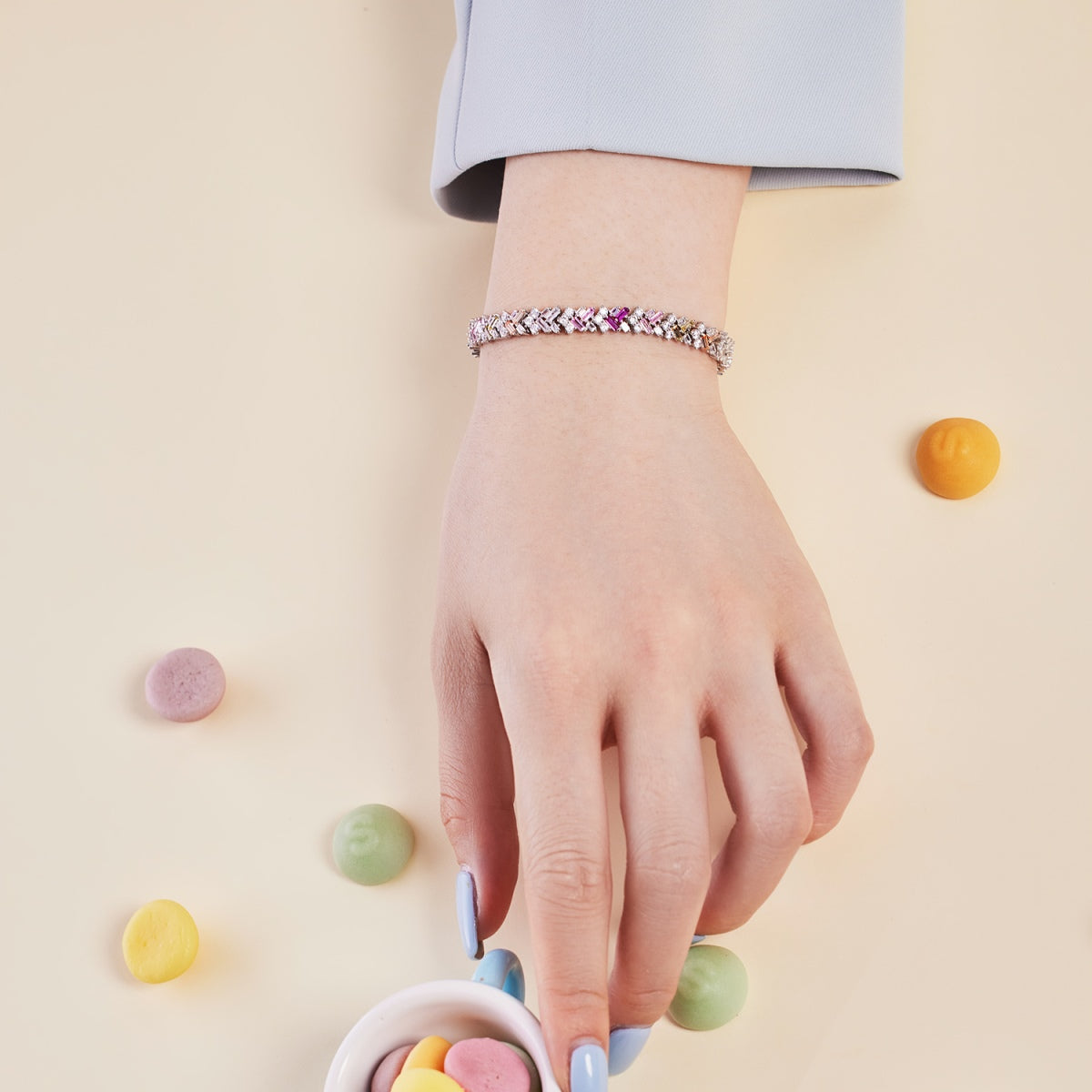 [Love's Uplift]Dazzling Unique Multi Shape Daily Bracelet