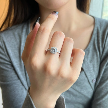[Love's Uplift]Dazzling Resplendent Round Cut Wedding Ring