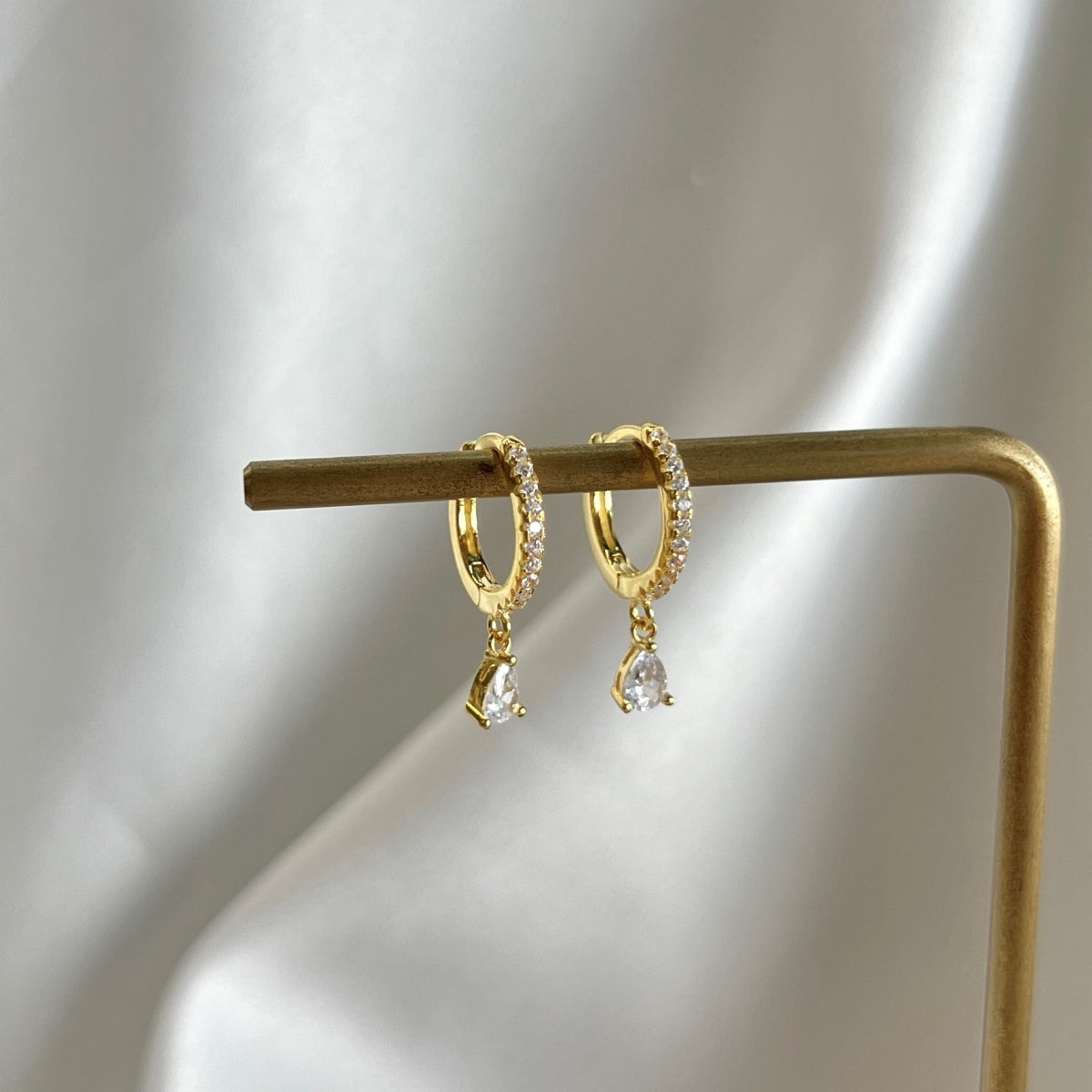 [Love's Uplift]Luxurious Geometric Drop Earrings