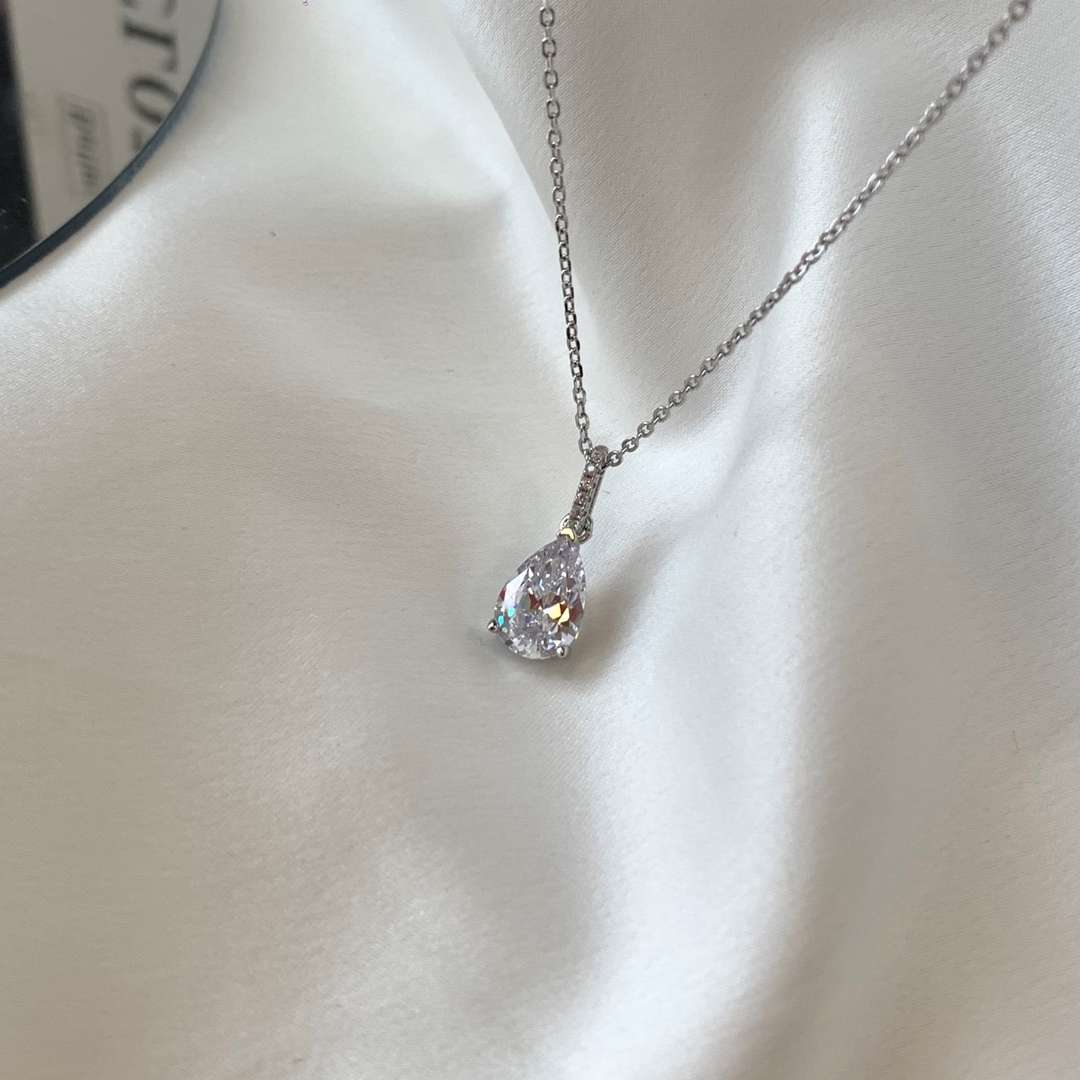 [Love's Uplift]Delicate Water Drop Shape Fashion Necklace