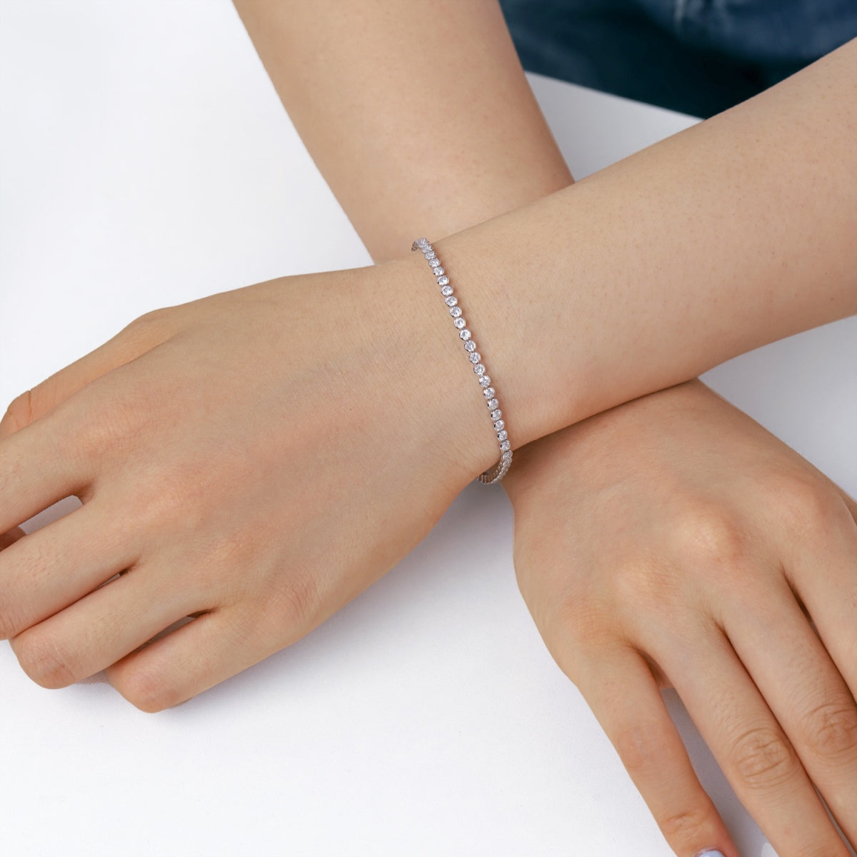 [Love's Uplift]Dazzling Sparkling Round Cut Daily Bracelet