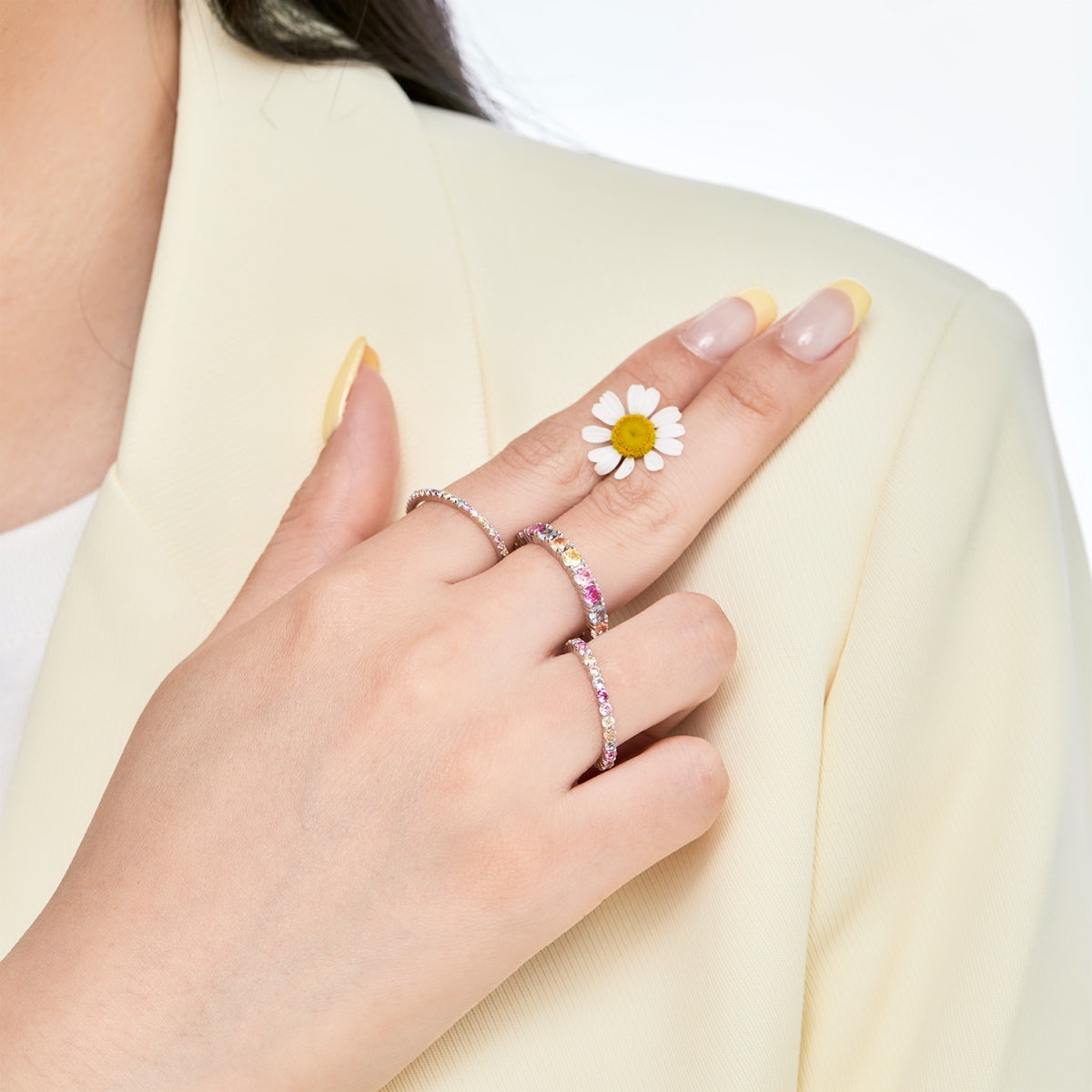 [Love's Uplift]Elegant Vivid Round Cut Daily Ring