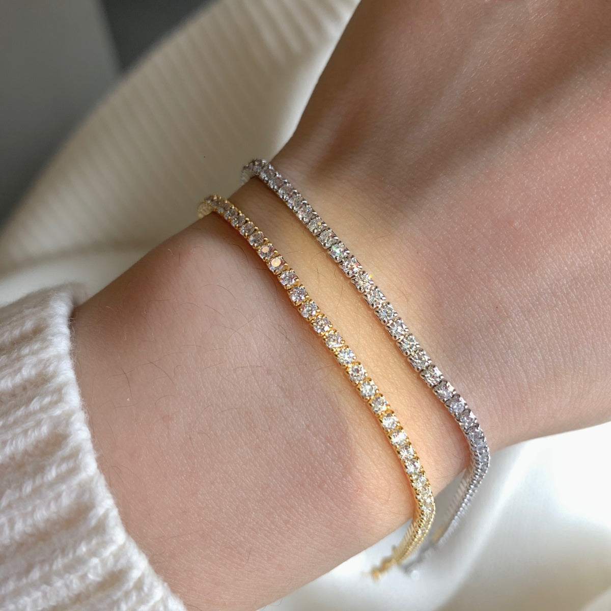 [Love's Uplift]Radiant Shinning Princess Cut Tennis Bracelet