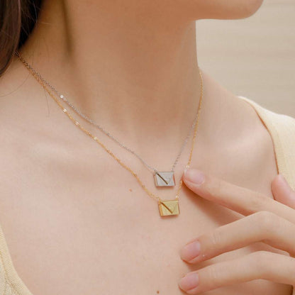 [Love's Uplift]Envelope Heart Shape Mother's Day Necklace