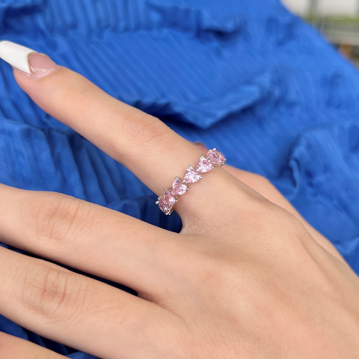 [Love's Uplift]0.25 Carat Radiant Romance Heart Cut Lover Ring