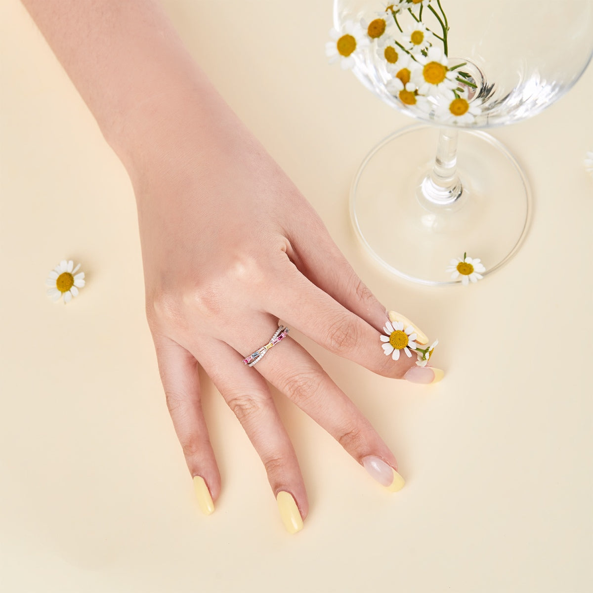 [Love's Uplift]Energetic Elegant Radiant Cut Party Ring