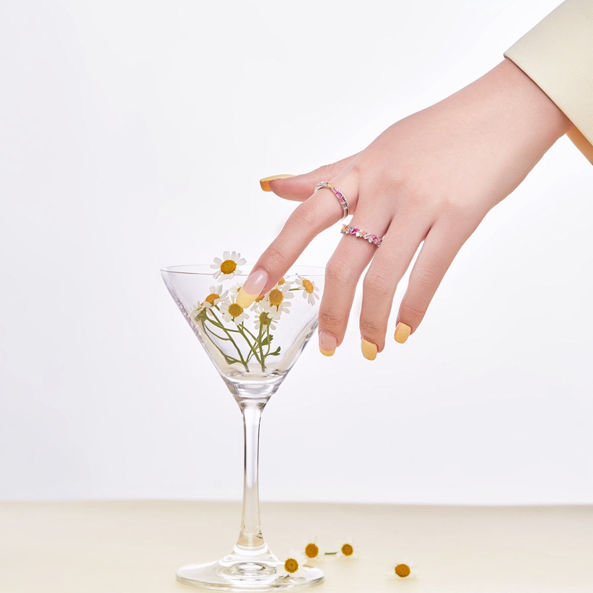 [Love's Uplift]Energetic Elegant Radiant Cut Party Ring