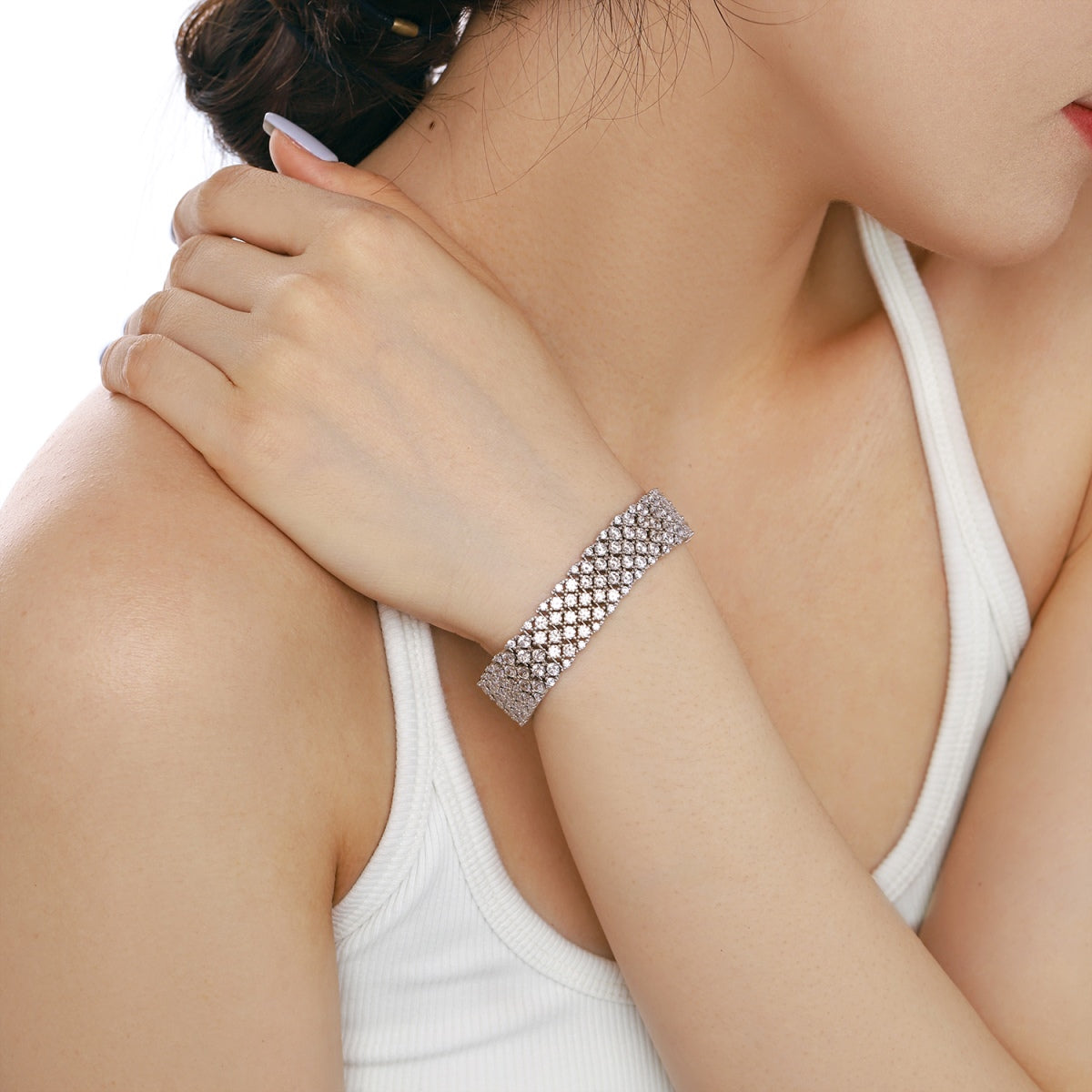 [Love's Uplift]Ornate Elegant Round Cut Party Bracelet