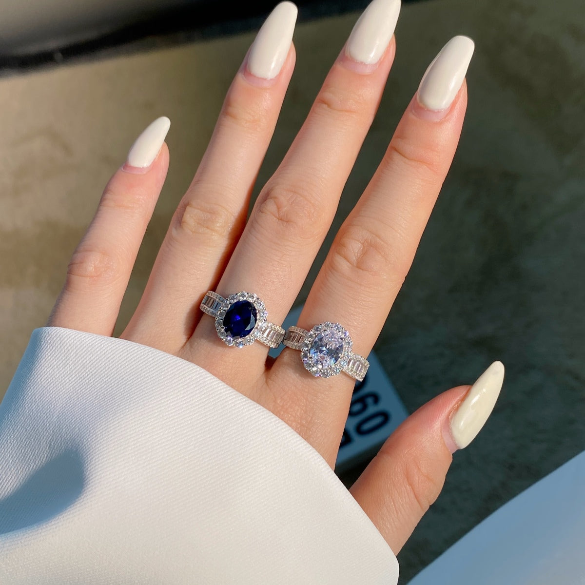 [Love's Uplift]1.5 Carat Dazzling Charming Oval Cut Banquet Ring