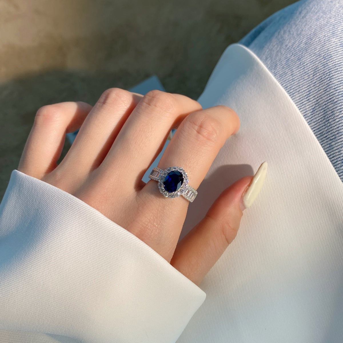 [Love's Uplift]1.5 Carat Dazzling Charming Oval Cut Banquet Ring