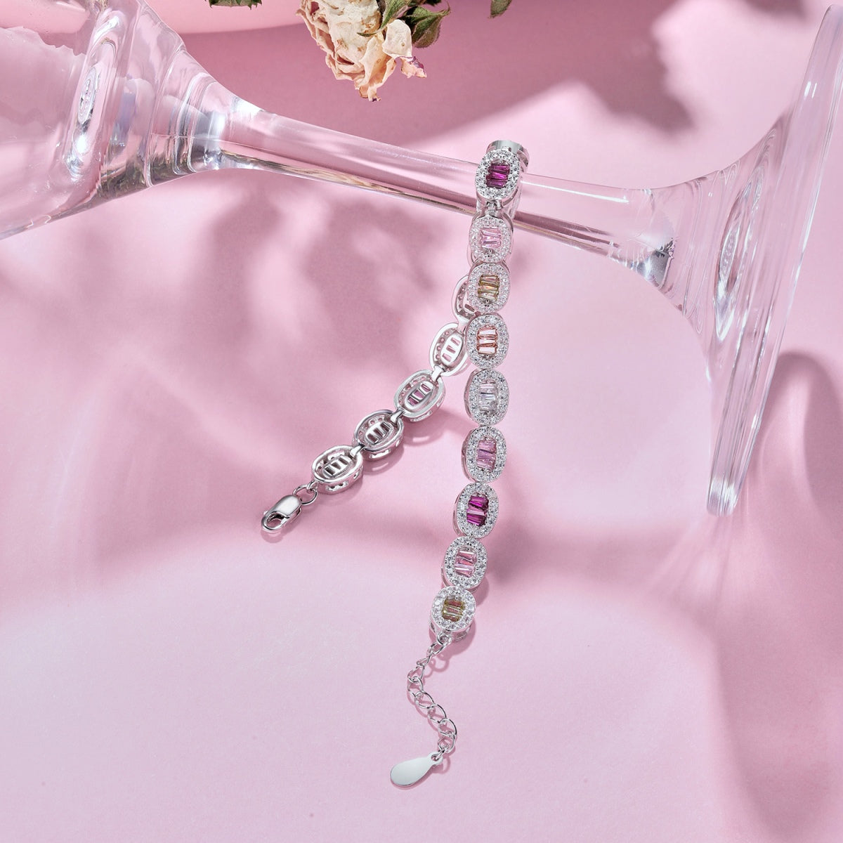 [Love's Uplift]Exquisite Ornate Emerald Cut Daily Bracelet