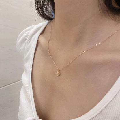 [Love's Uplift]Delicate Flower Shape Necklace