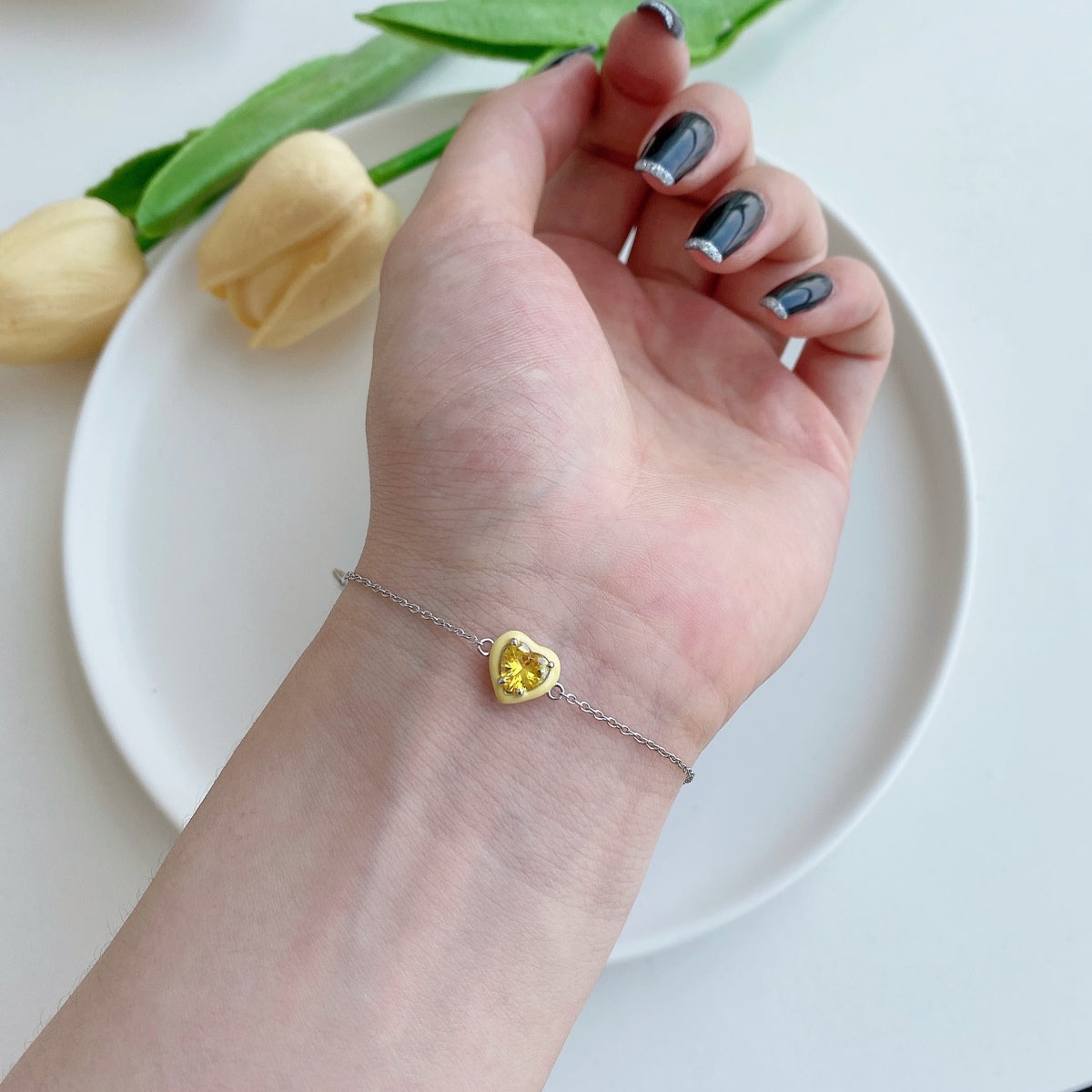 [Love's Uplift]Sparkling Romantic Heart Shape Lover Bracelet