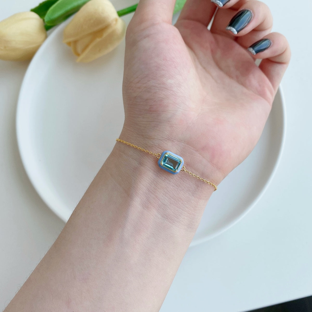 [Love's Uplift]2.0 Carat Sparkling Colorful Emerald Cut Daily Bracelet